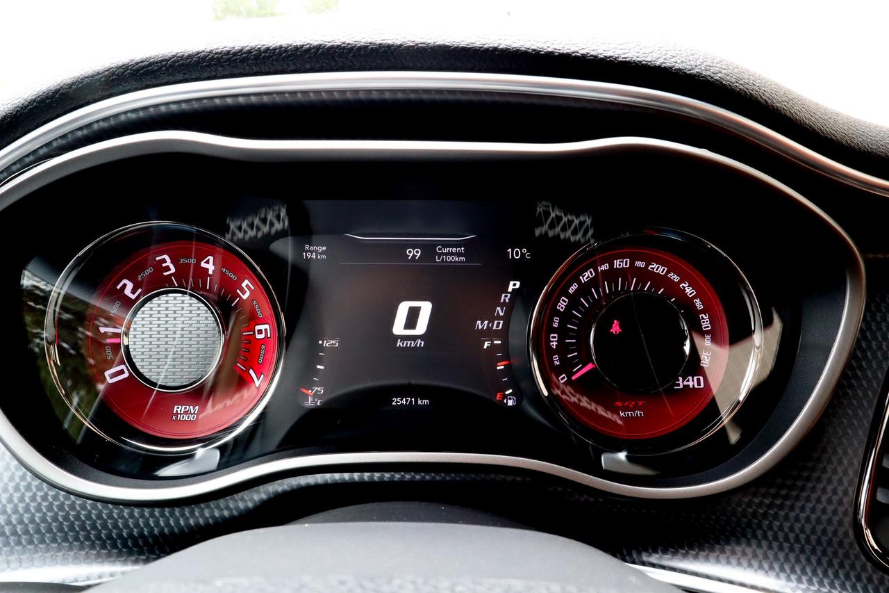 2016 Dodge Challenger  Photo