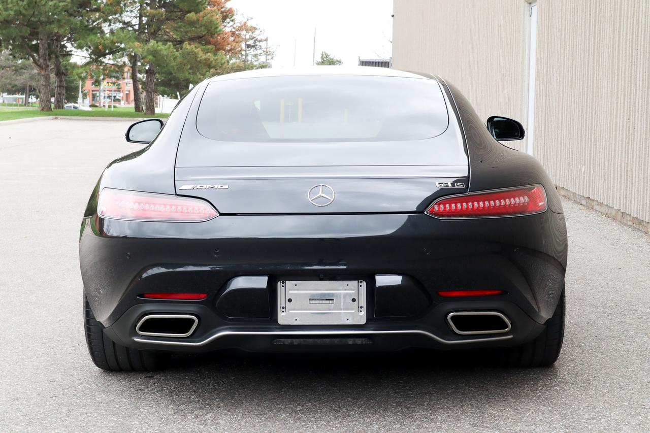 2017 Mercedes-Benz AMG GT  Photo3