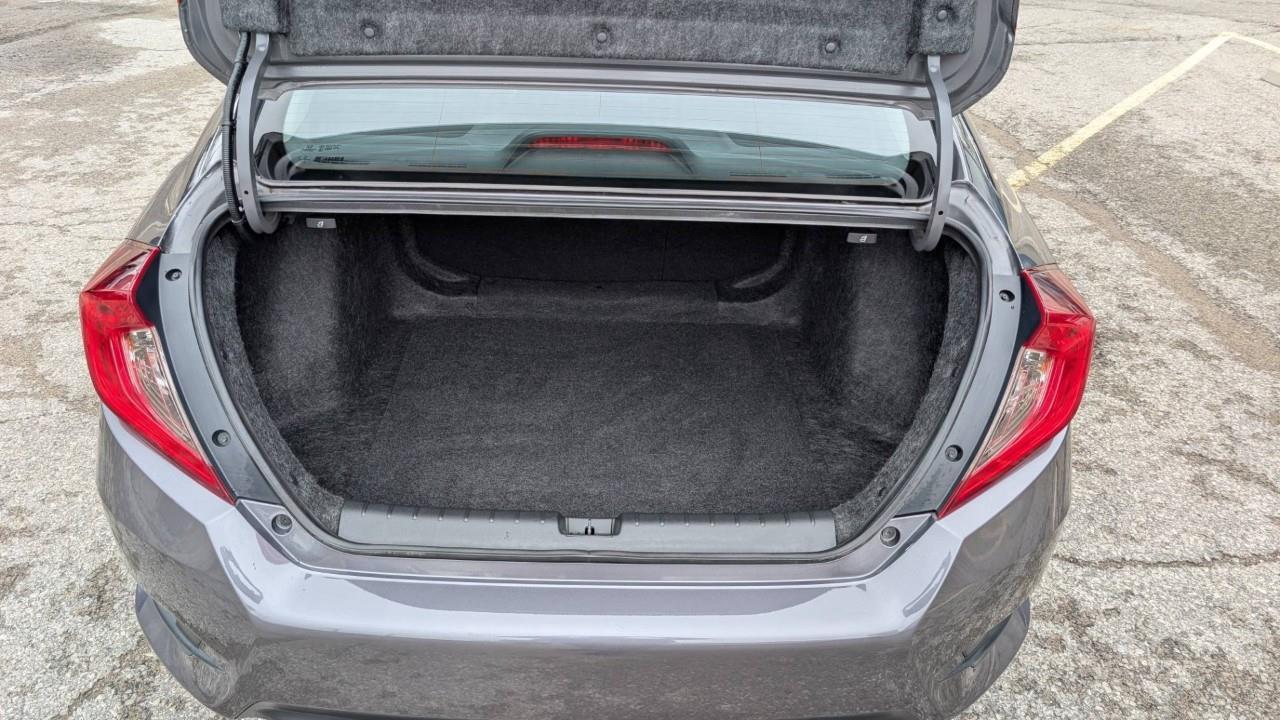2018 Honda Civic LX (CVT) 4dr Sedan Photo