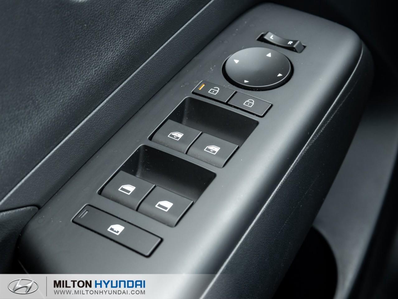 2026 Hyundai KONA 2.0L Preferred 4dr All-Wheel Drive Photo