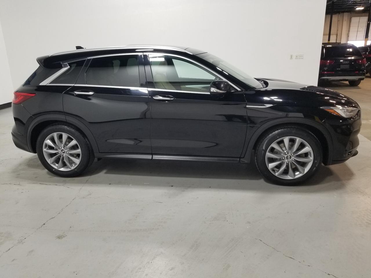 2019 Infiniti QX50 ESSENTIAL (CVT) 4dr All-Wheel Drive Photo
