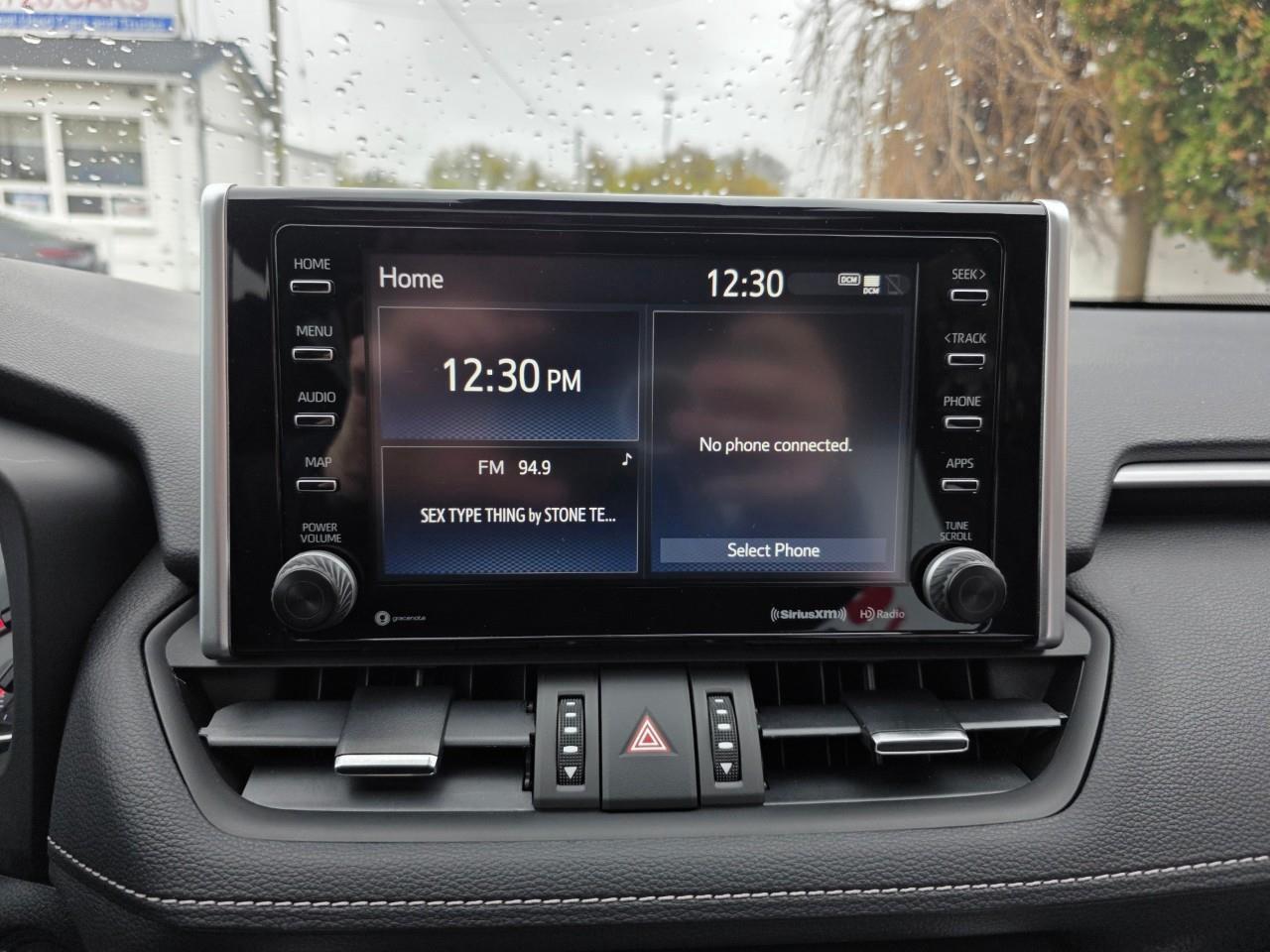 2022 Toyota RAV4 XLE 4dr All-wheel Drive Photo
