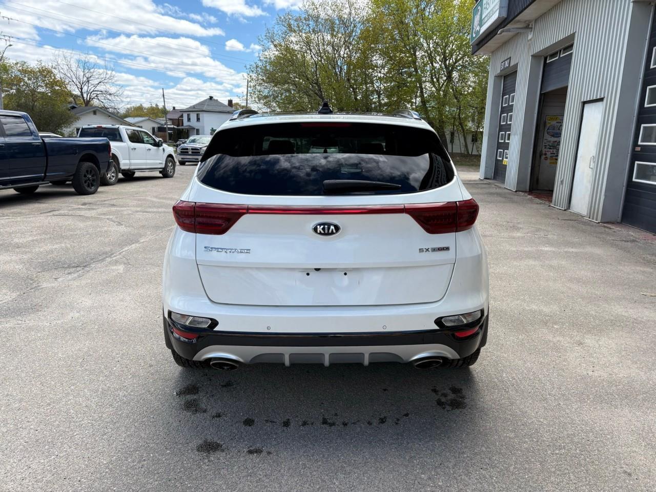 2021 Kia Sportage SX 4dr All-wheel Drive Photo