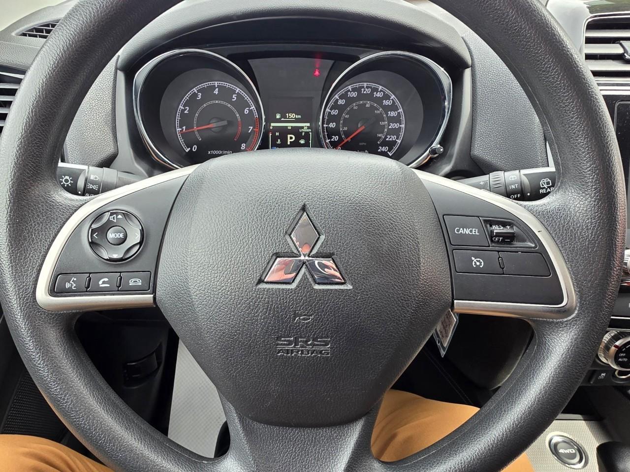 2024 Mitsubishi RVR ES 4dr AWC Photo