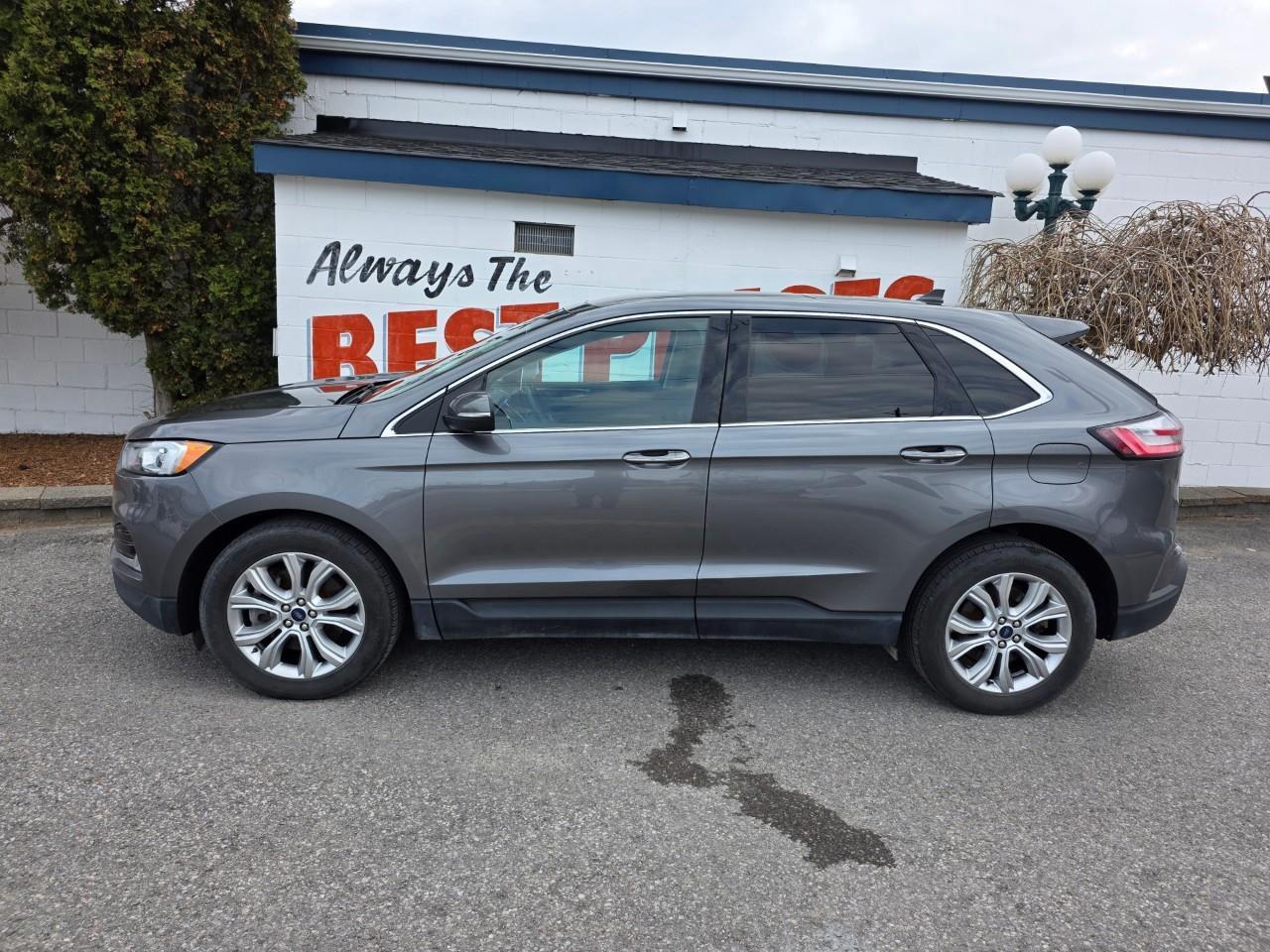 2021 Ford Edge TITANIUM 4DR ALL-WHEEL DRIVE Photo4