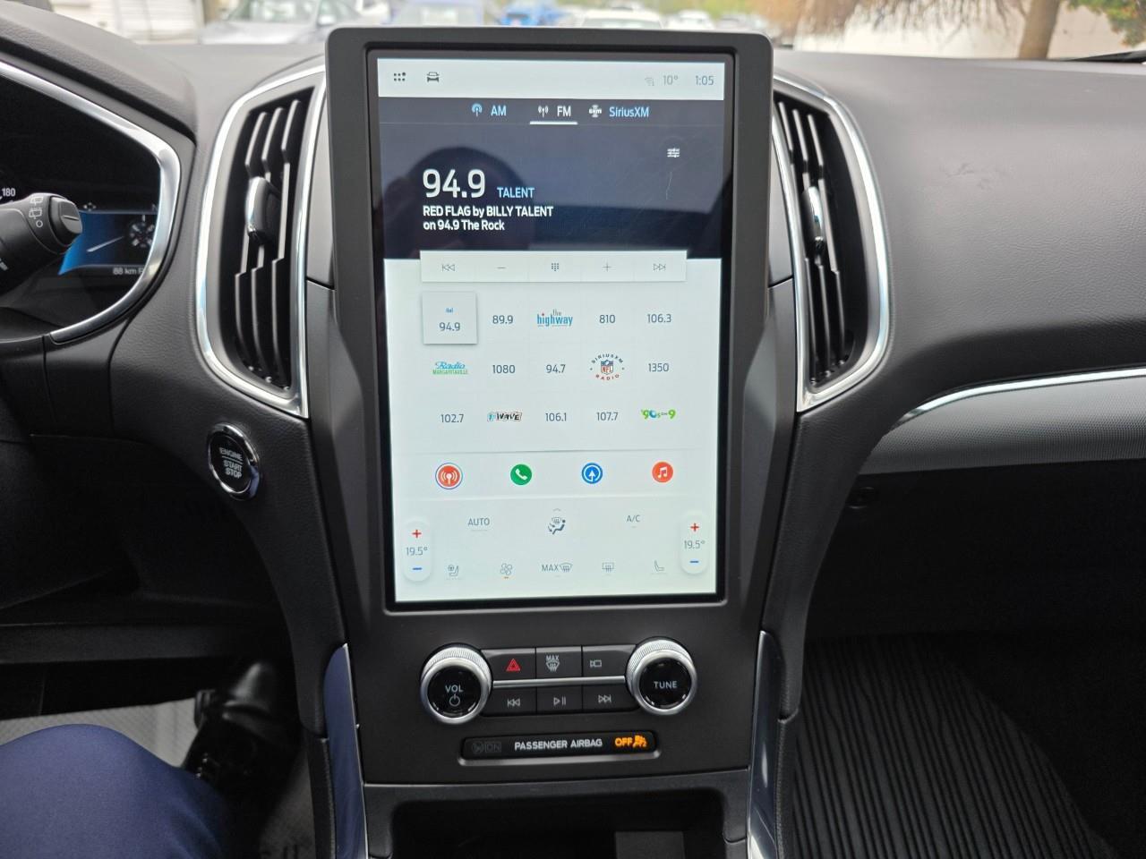 2021 Ford Edge TITANIUM 4DR ALL-WHEEL DRIVE Photo