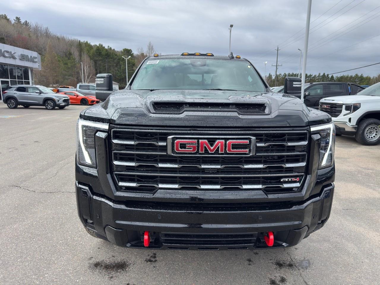 2026 GMC SIERRA 2500HD Crew Cab Standard Box 4-Wheel Drive AT4 Photo