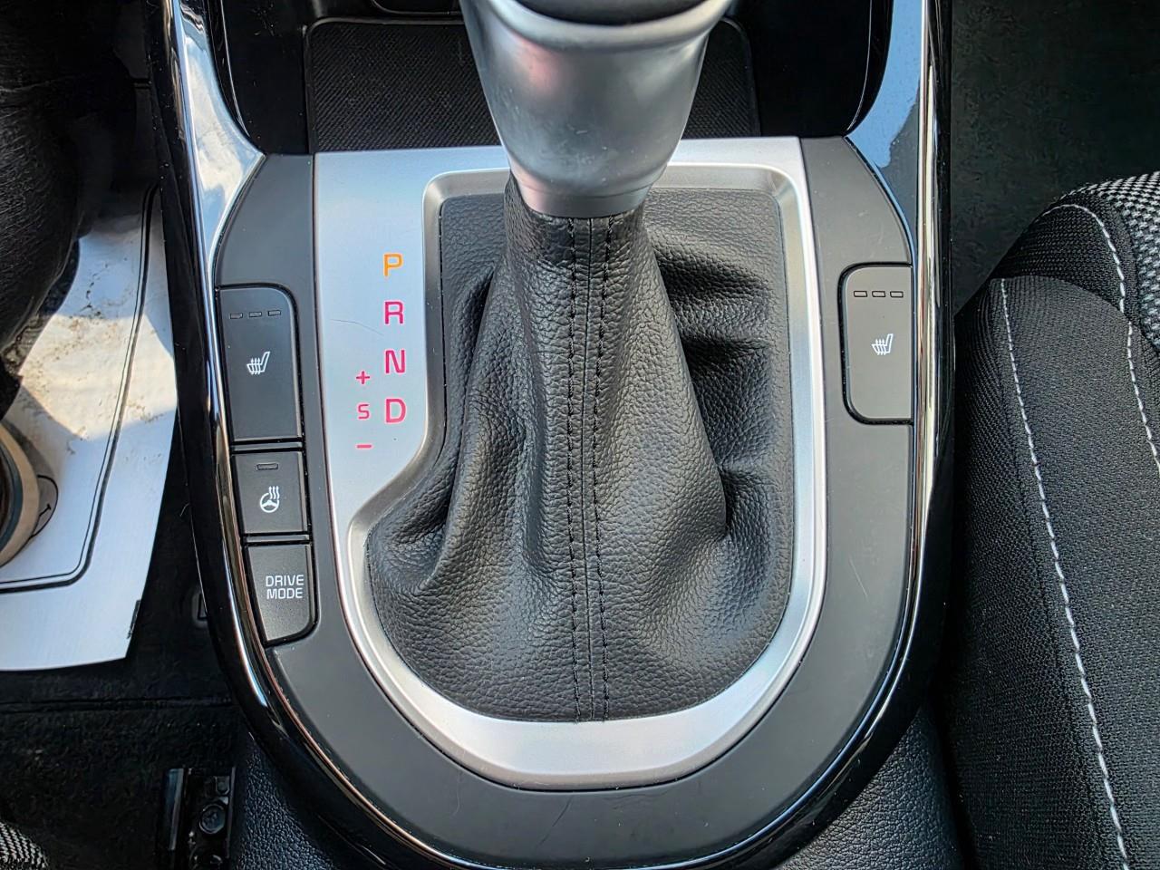 2023 Kia Forte EX 4dr Sedan Photo