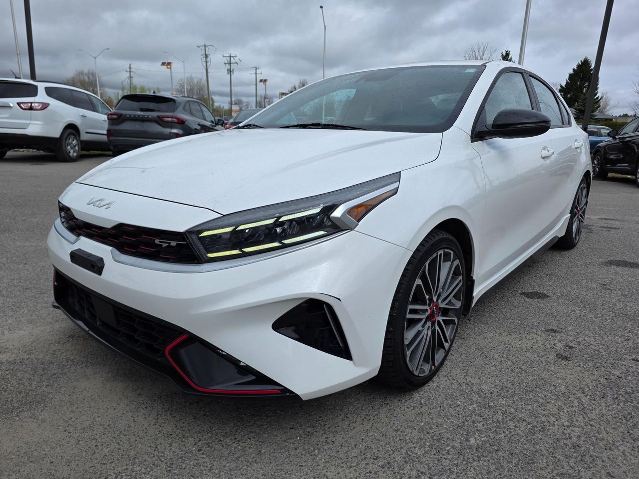 2022 Kia Forte GT Limited 4dr Sedan Photo