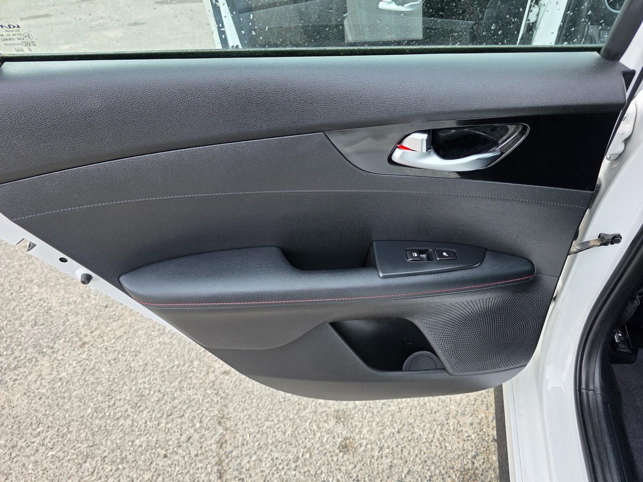 2022 Kia Forte GT Limited 4dr Sedan Photo