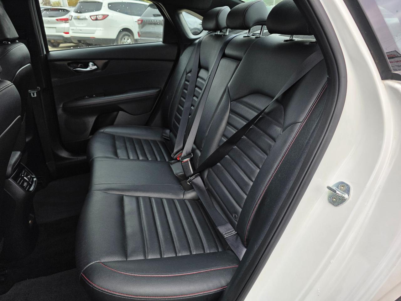 2022 Kia Forte GT Limited 4dr Sedan Photo