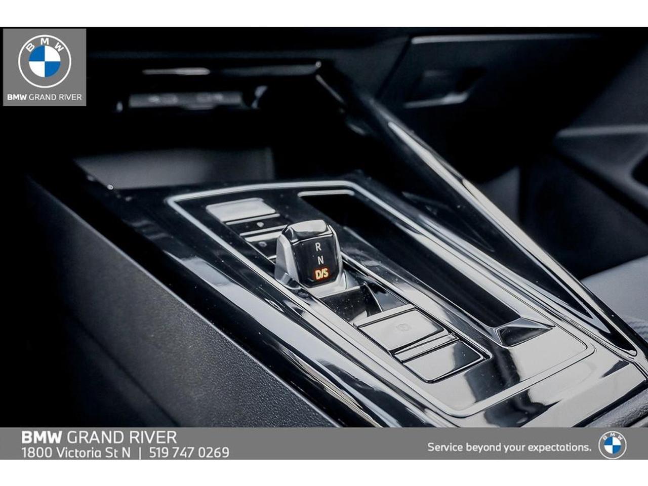 2024 Volkswagen Golf R Base (DSG) 4dr All-Wheel Drive 4MOTION Hatchback Photo