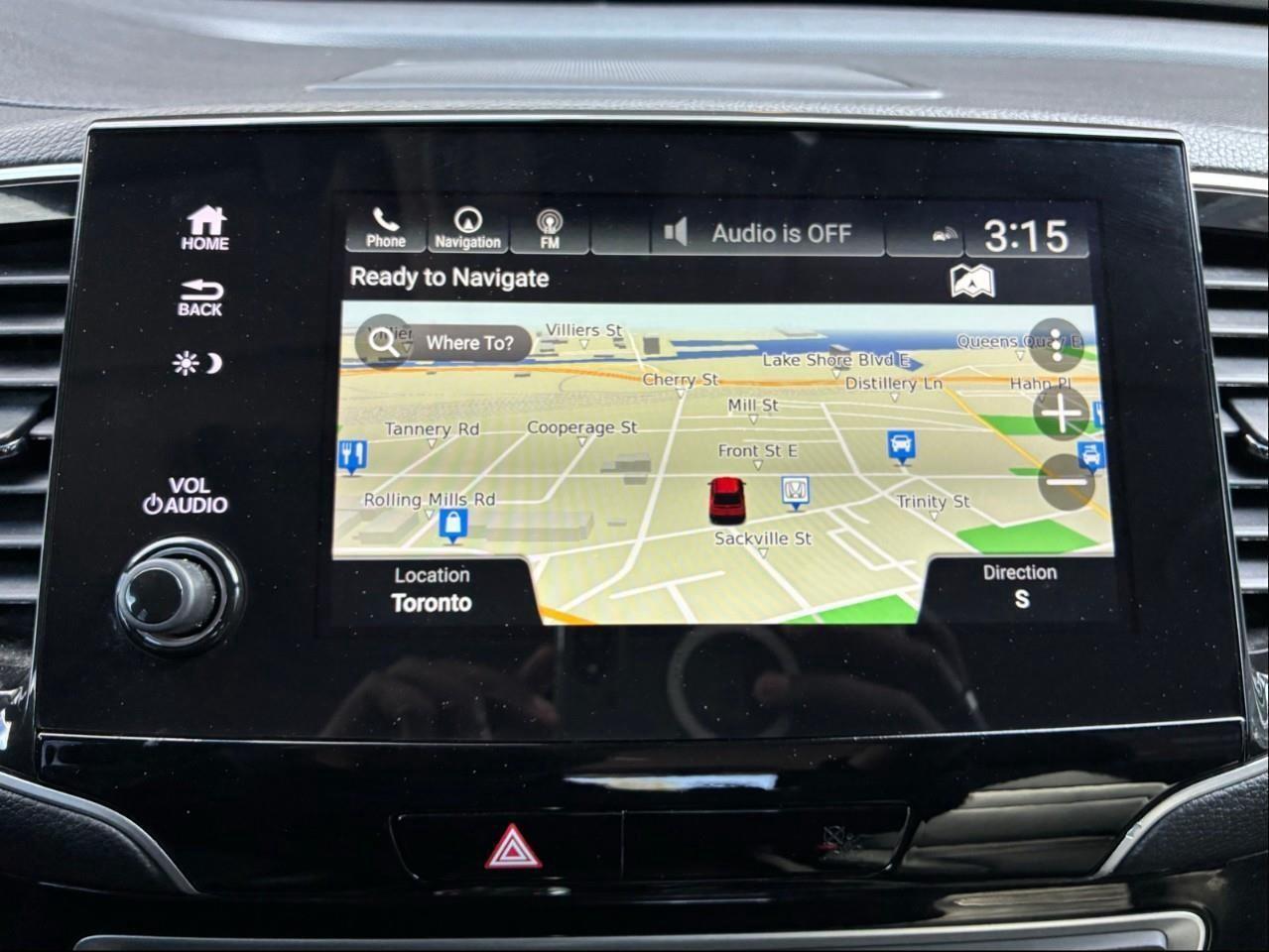 2022 Honda Pilot Touring 8P 4dr All-Wheel Drive Photo