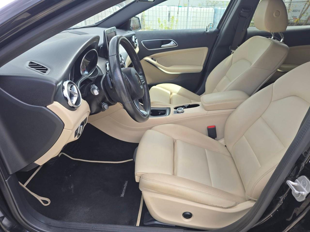 2018 Mercedes-Benz GLA GLA 250 4MATIC SUV Photo