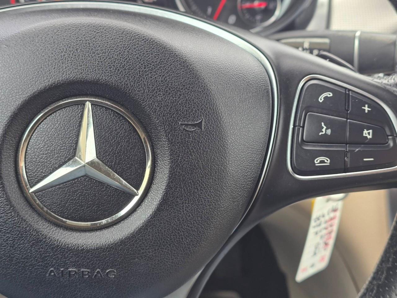 2018 Mercedes-Benz GLA GLA 250 4MATIC SUV Photo