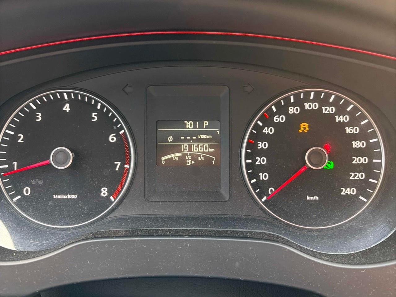 2014 Volkswagen Jetta Sedan 4dr 1.8 TSI Auto Comfortline Photo