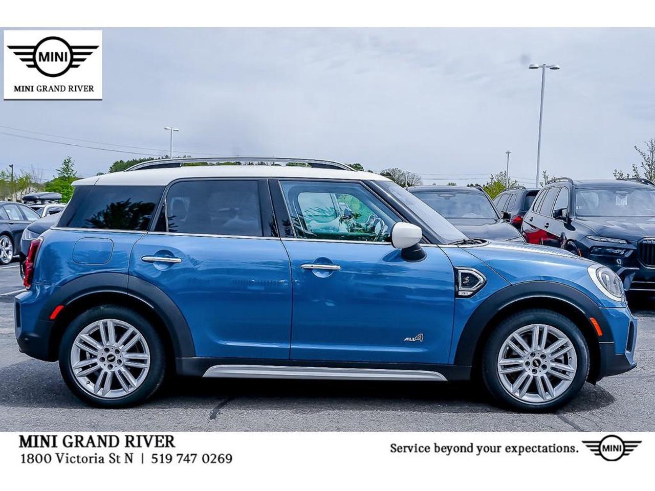 2023 MINI Countryman Cooper S 4dr All-Wheel Drive ALL4 Sport Utility Photo2