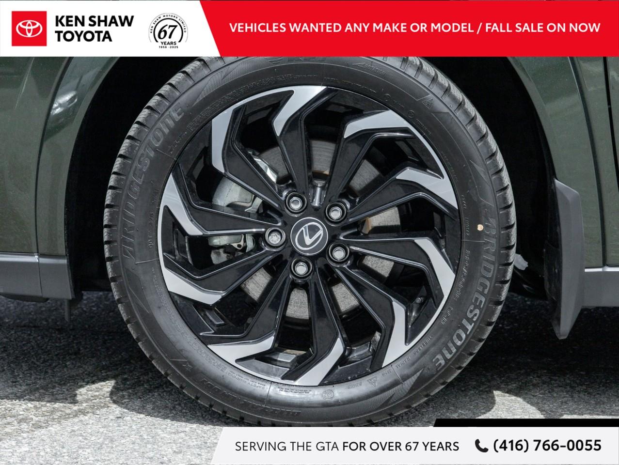 2025 Lexus UX 300H Base 4dr All-Wheel Drive Photo