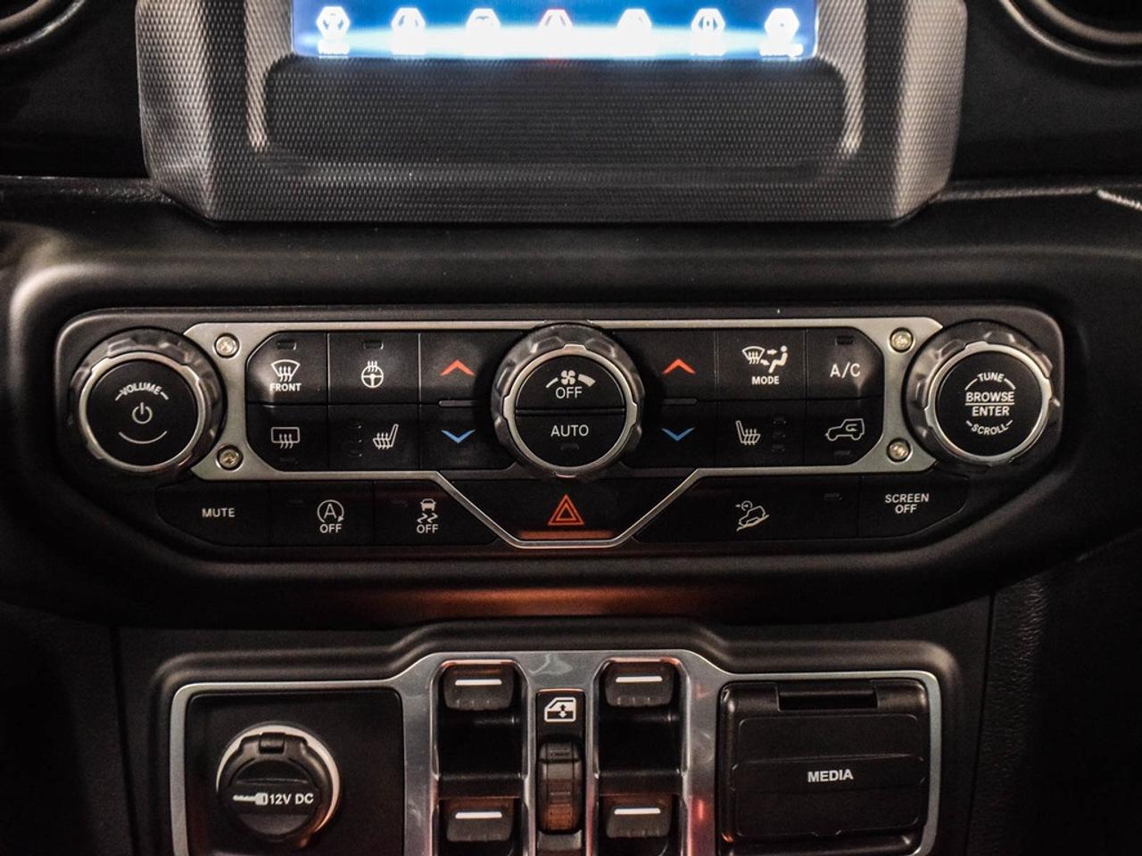 2020 Jeep WRANGLER UNLIMITED  Photo