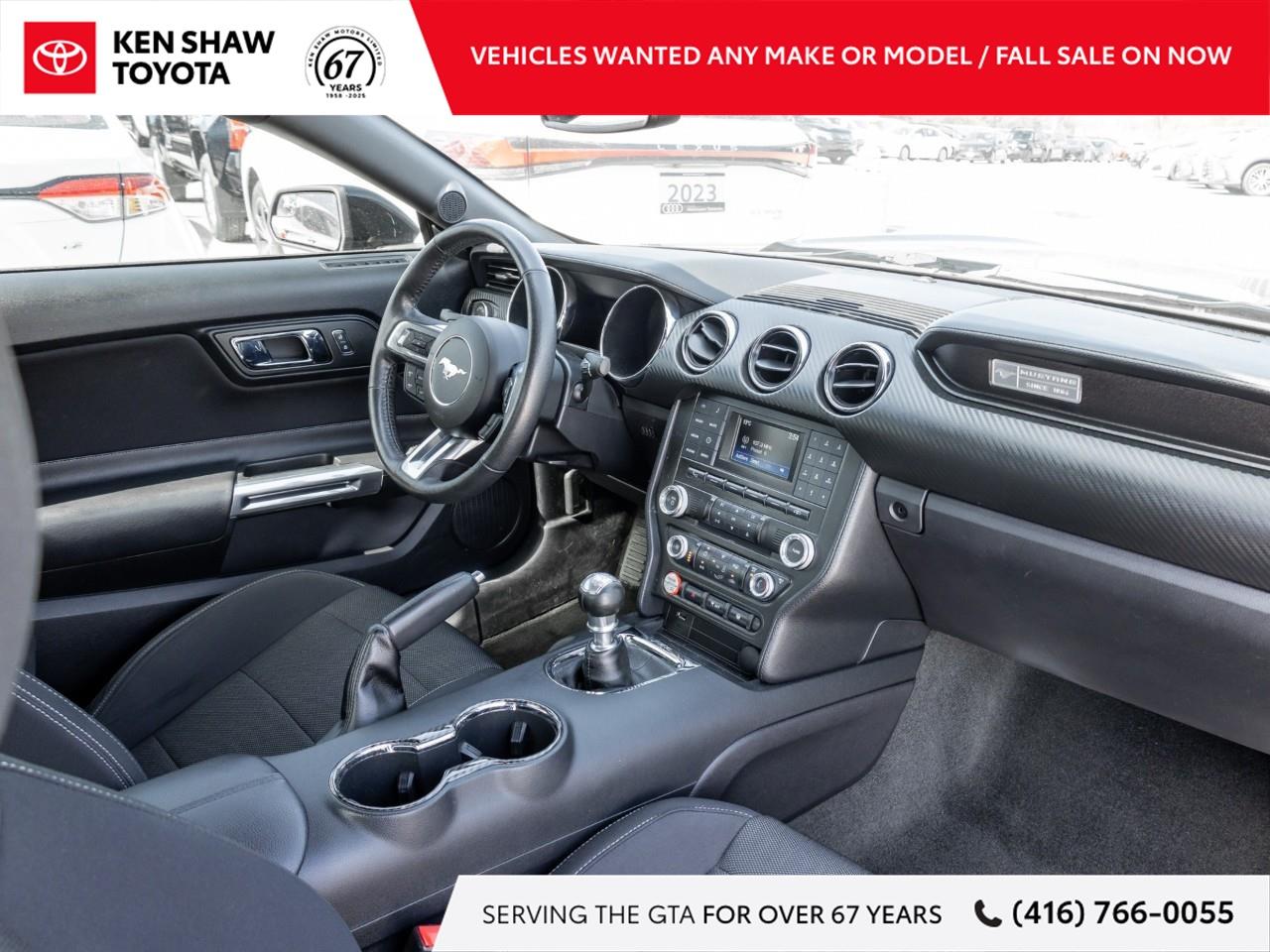 2016 Ford Mustang V6 2dr Fastback Photo