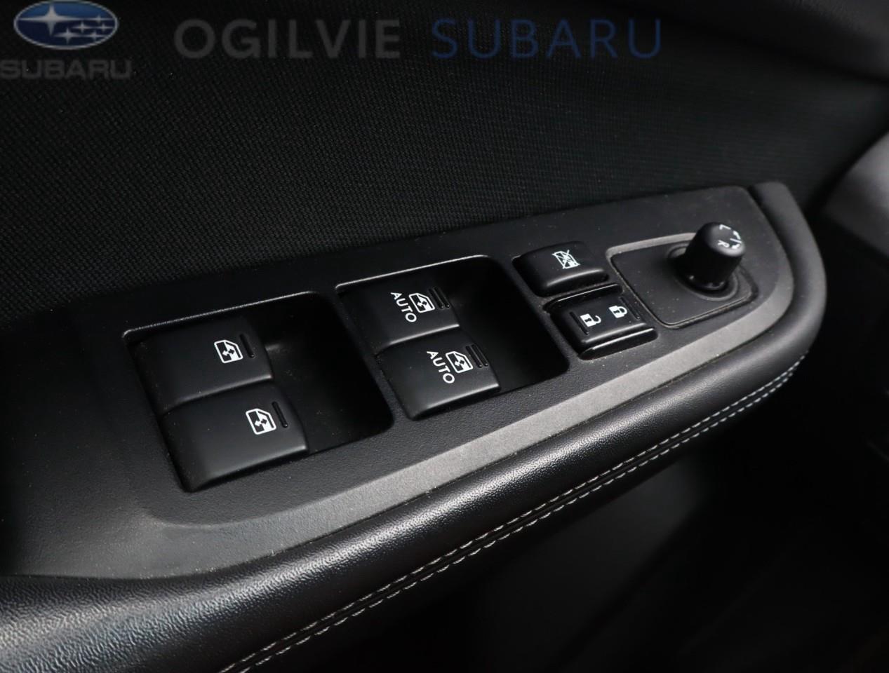2015 Subaru Outback  Photo
