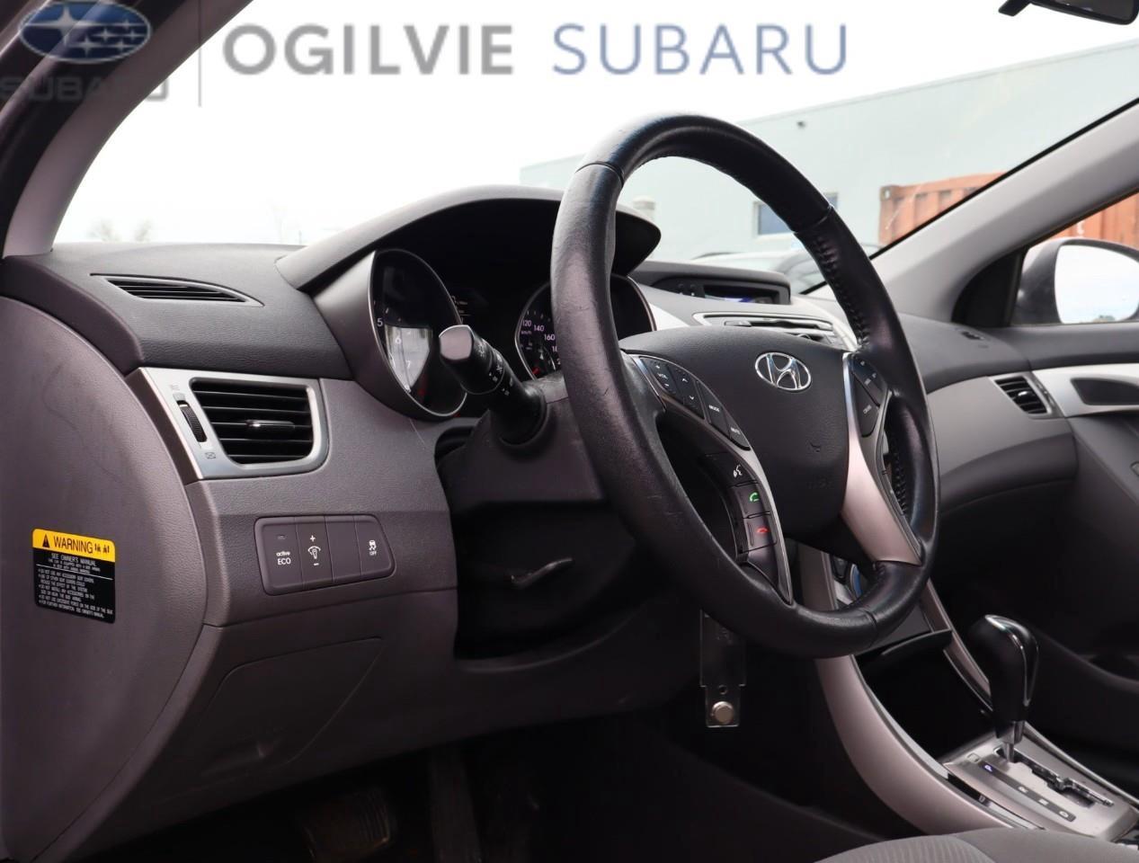 2013 Hyundai Elantra GLS (A6) 4dr Sedan Photo