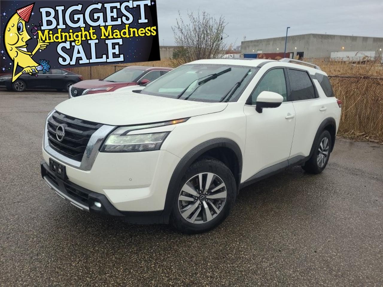 2024 Nissan Pathfinder SL 4dr 4x4 Photo