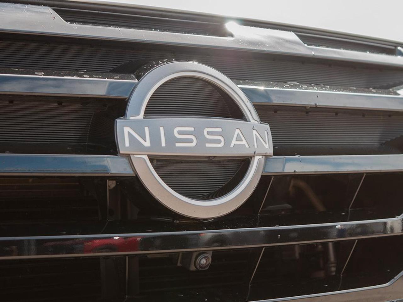 2024 Nissan Pathfinder SL 4dr 4x4 Photo