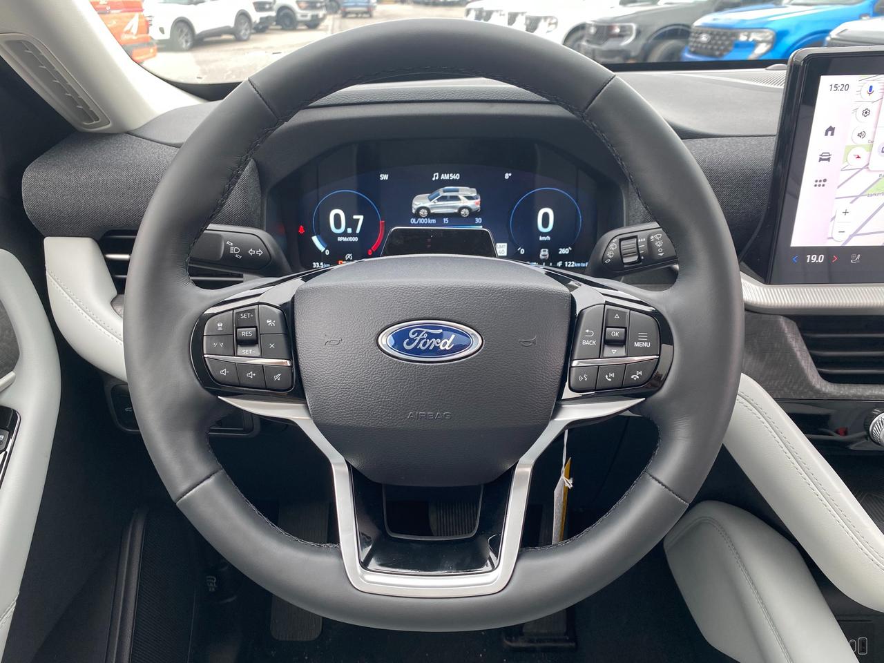 2026 Ford Explorer Platinum 4dr 4x4 Photo
