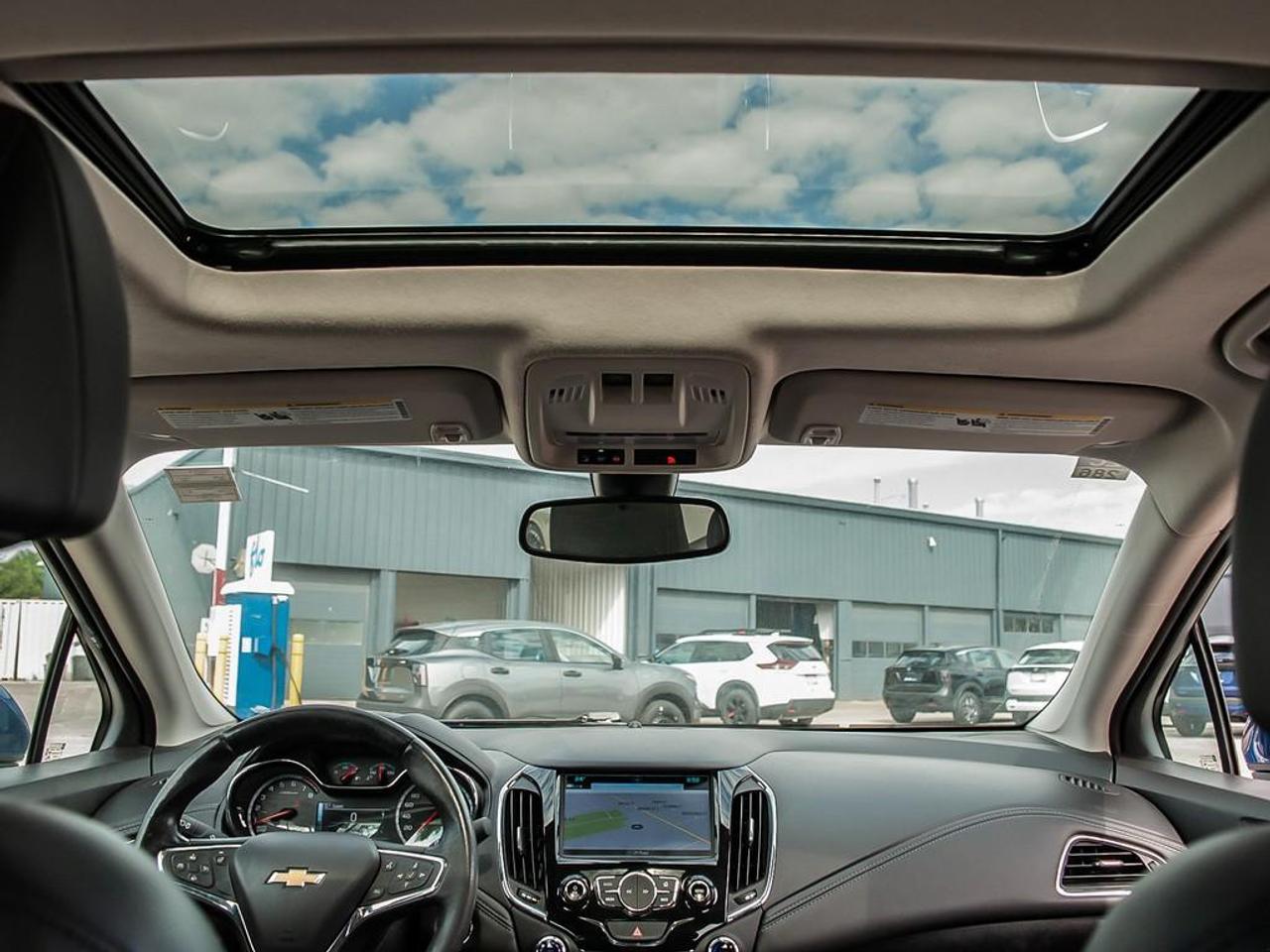 2018 Chevrolet Cruze Premier Auto 4dr Sedan Photo