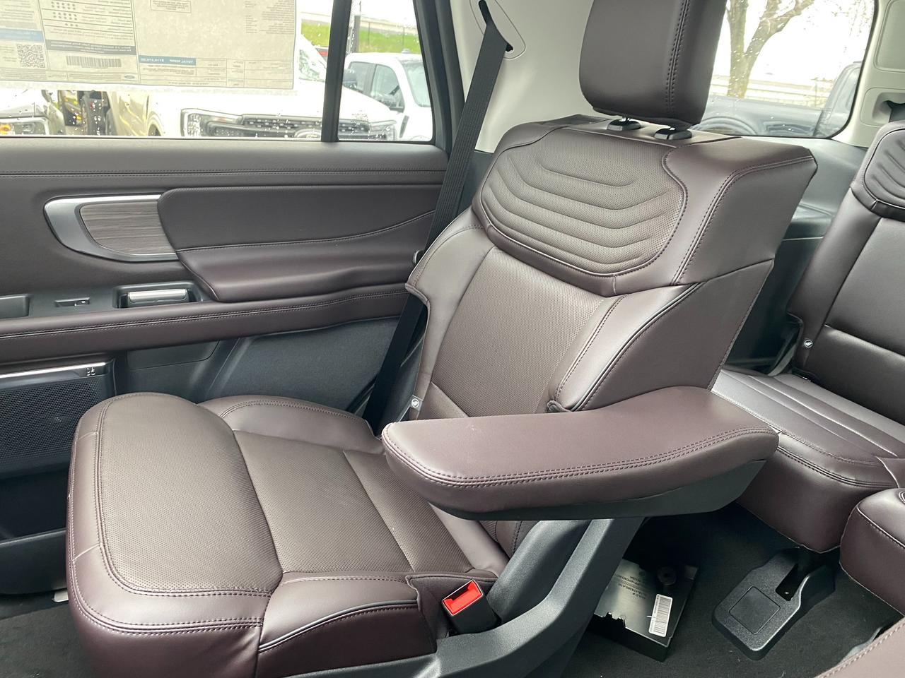 2026 Ford Expedition Platinum 4dr 4x4 Photo