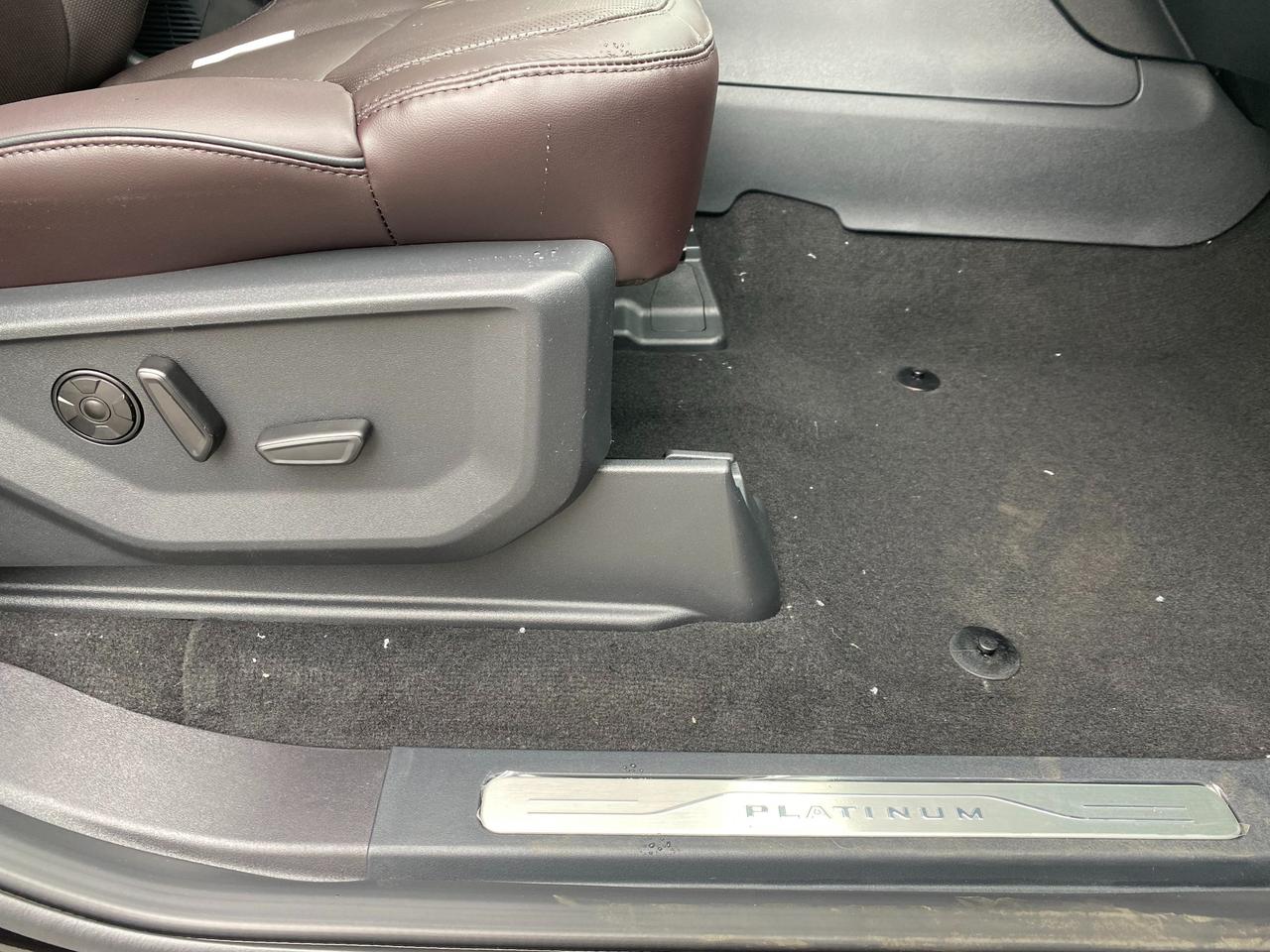 2026 Ford Expedition Platinum 4dr 4x4 Photo