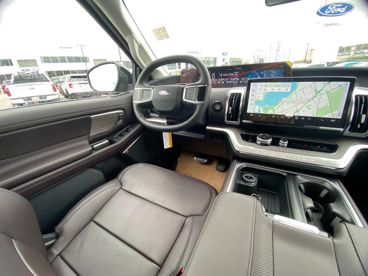 2026 Ford Expedition Platinum 4dr 4x4 Photo