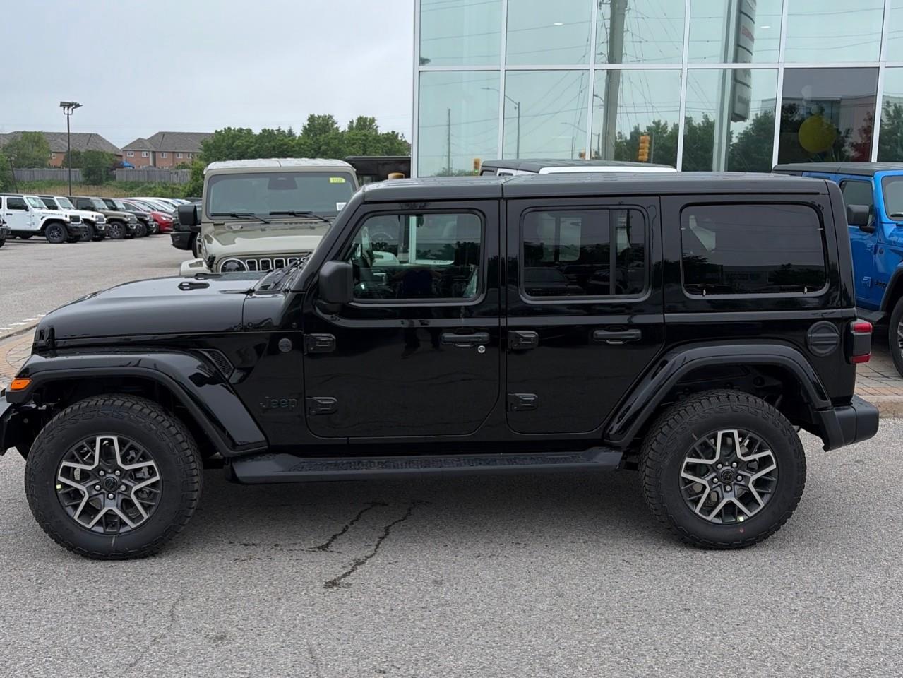 2026 Jeep Wrangler SAHARA 4DR 4X4 Photo