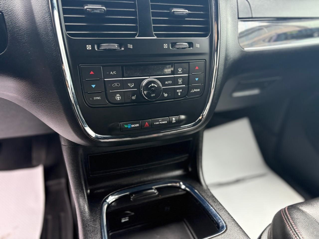 2020 Dodge Grand Caravan Premium Plus Passenger Van Photo