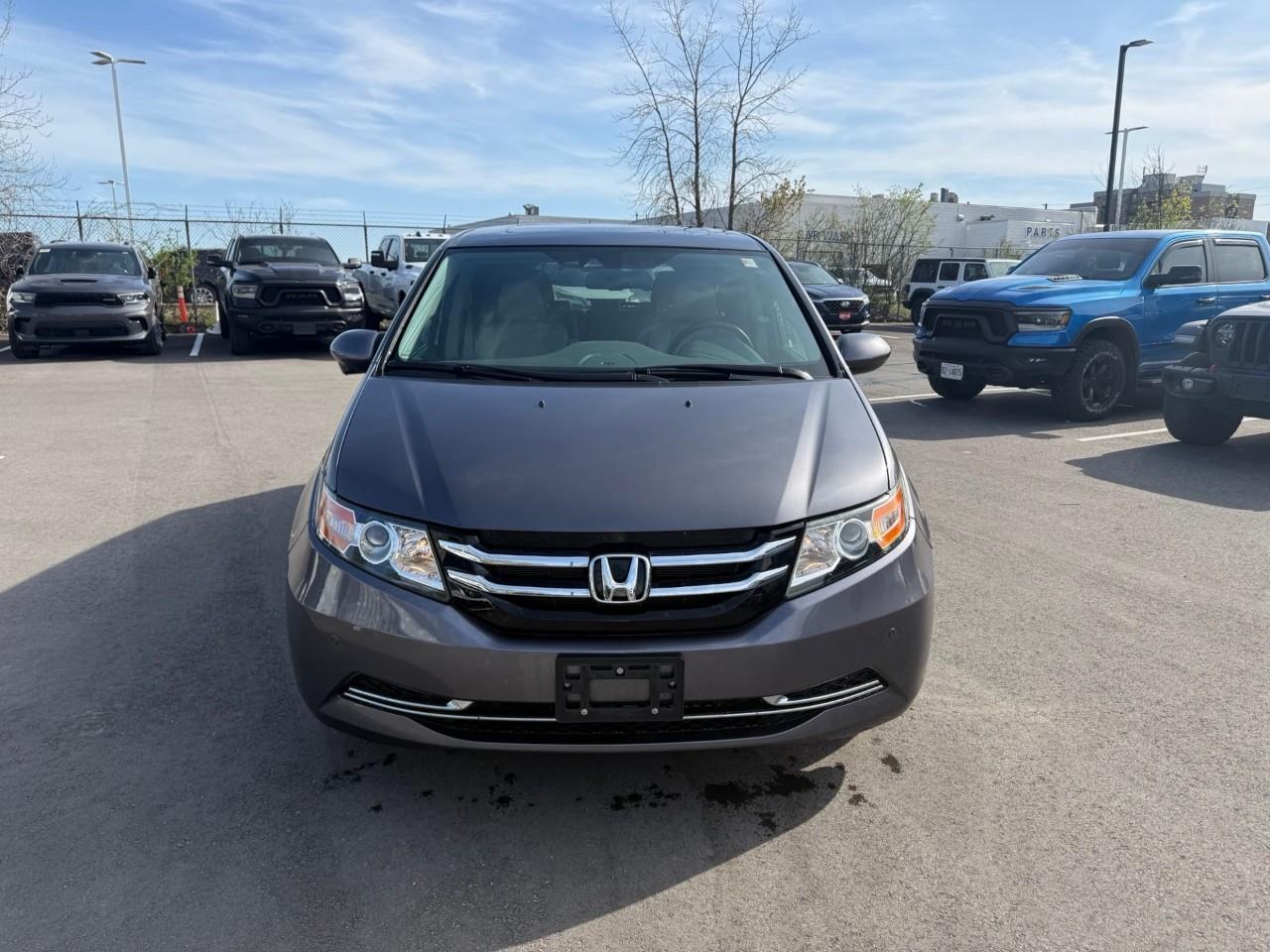 2015 Honda Odyssey  Photo