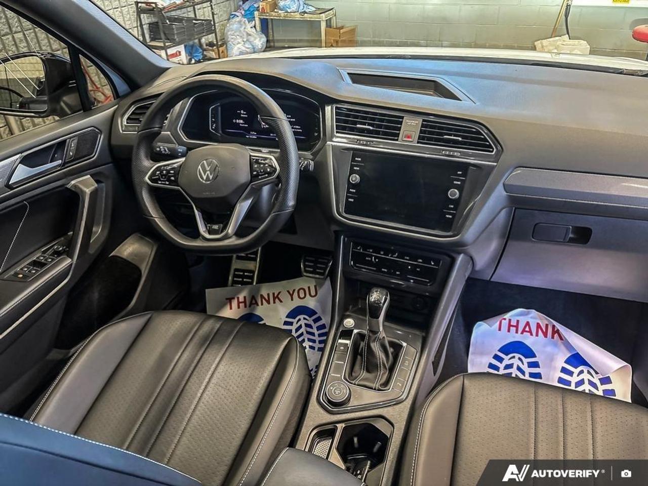 2023 Volkswagen Tiguan Comfortline R-Line Black 4dr All-Wheel Drive 4MOTION Photo