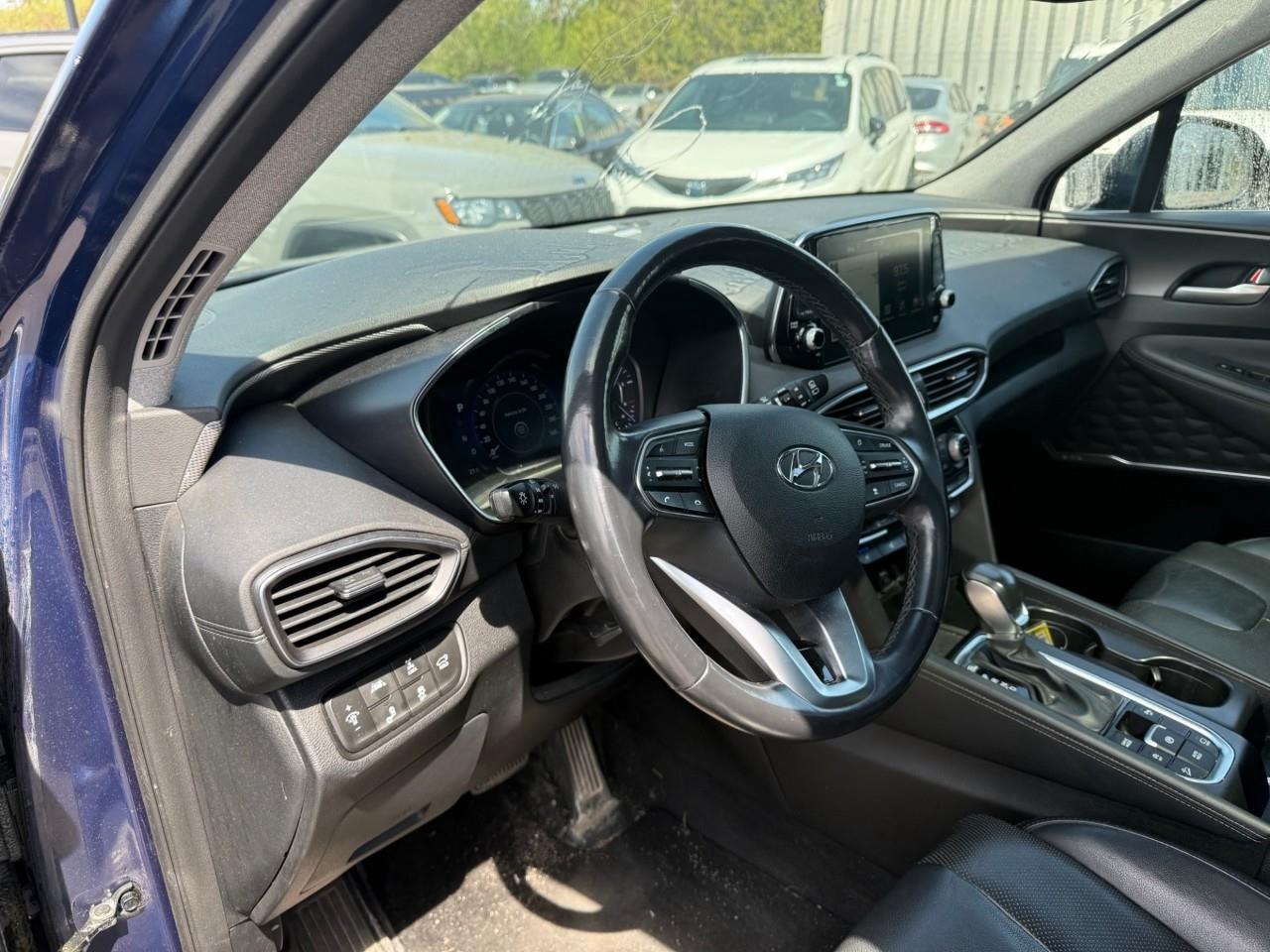 2019 Hyundai Santa Fe Ultimate 2.0  (A8) 4dr All-Wheel Drive Photo