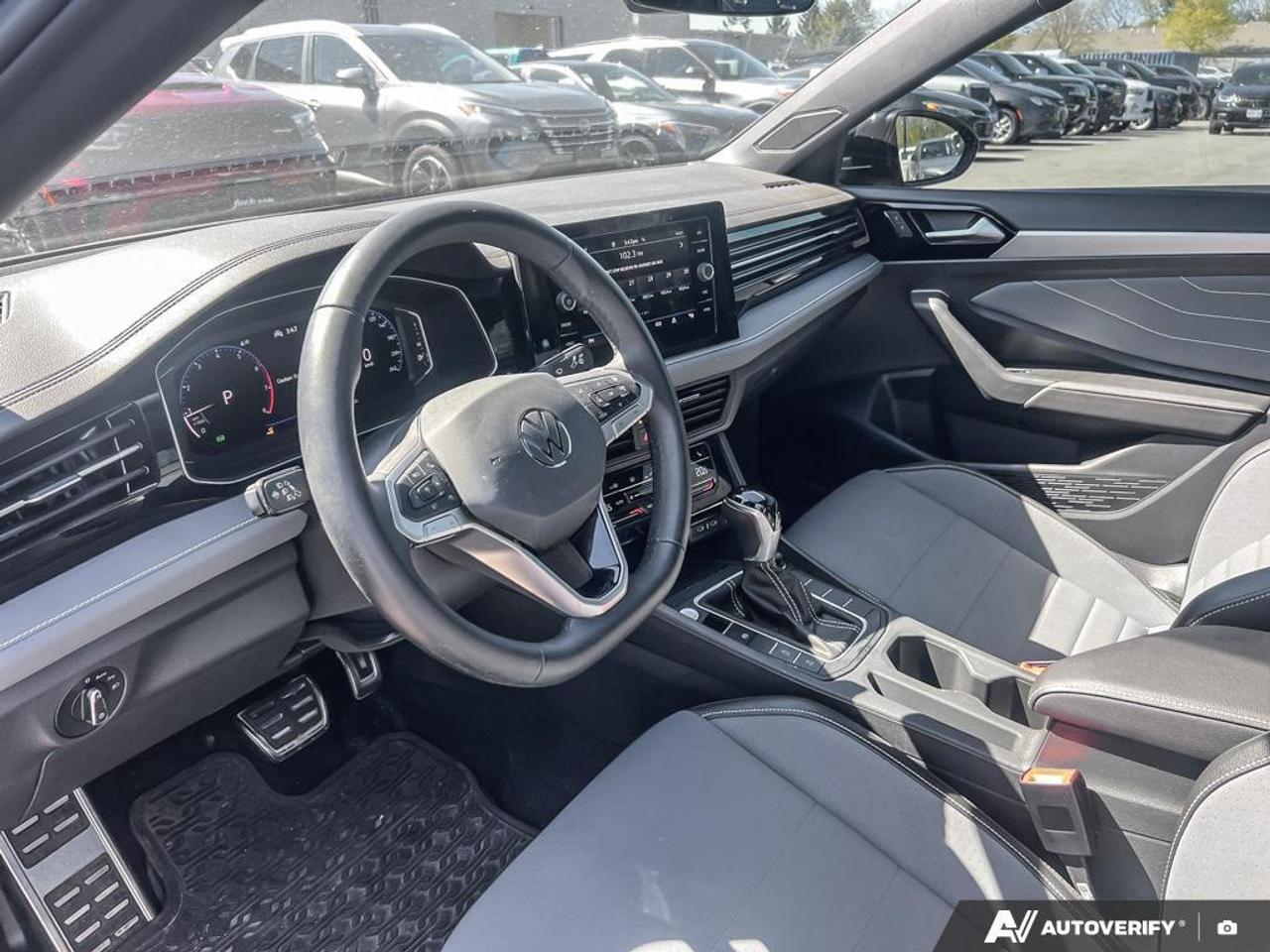 2025 Volkswagen Jetta Comfortline 4dr Sedan Photo