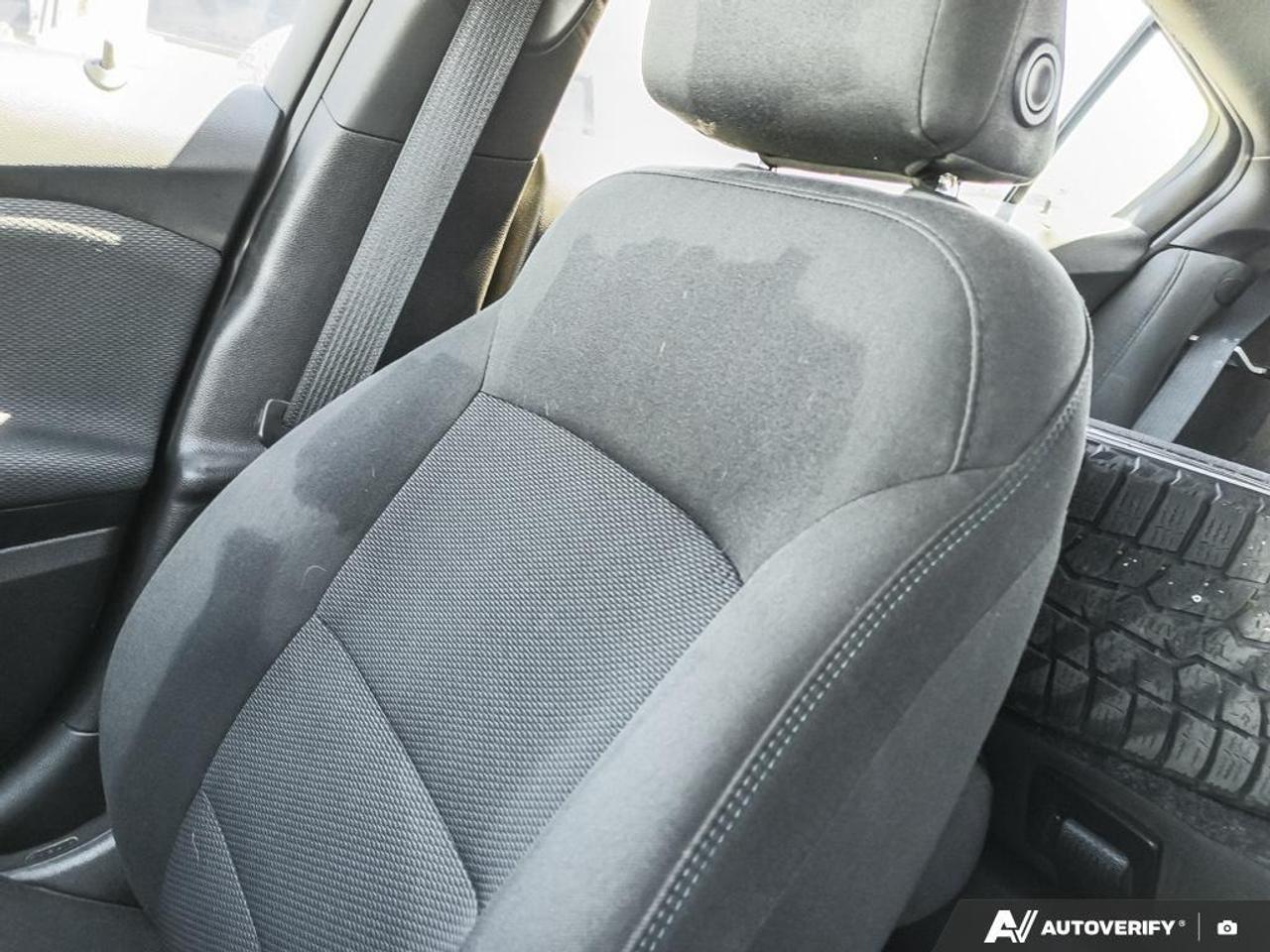 2018 Chevrolet Cruze LT Auto 4dr Hatchback Photo
