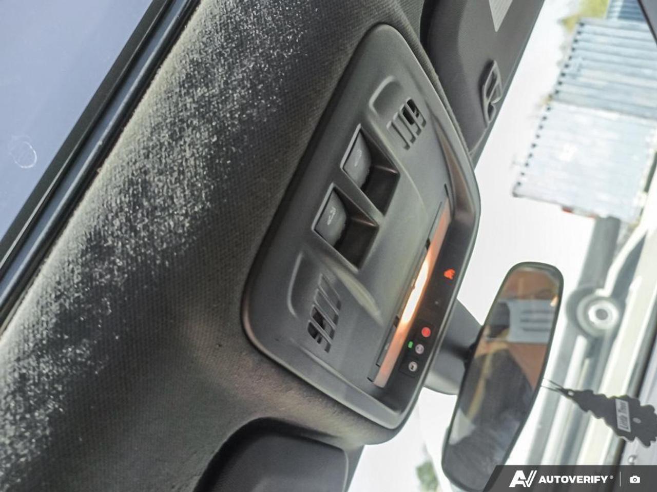 2018 Chevrolet Cruze LT Auto 4dr Hatchback Photo