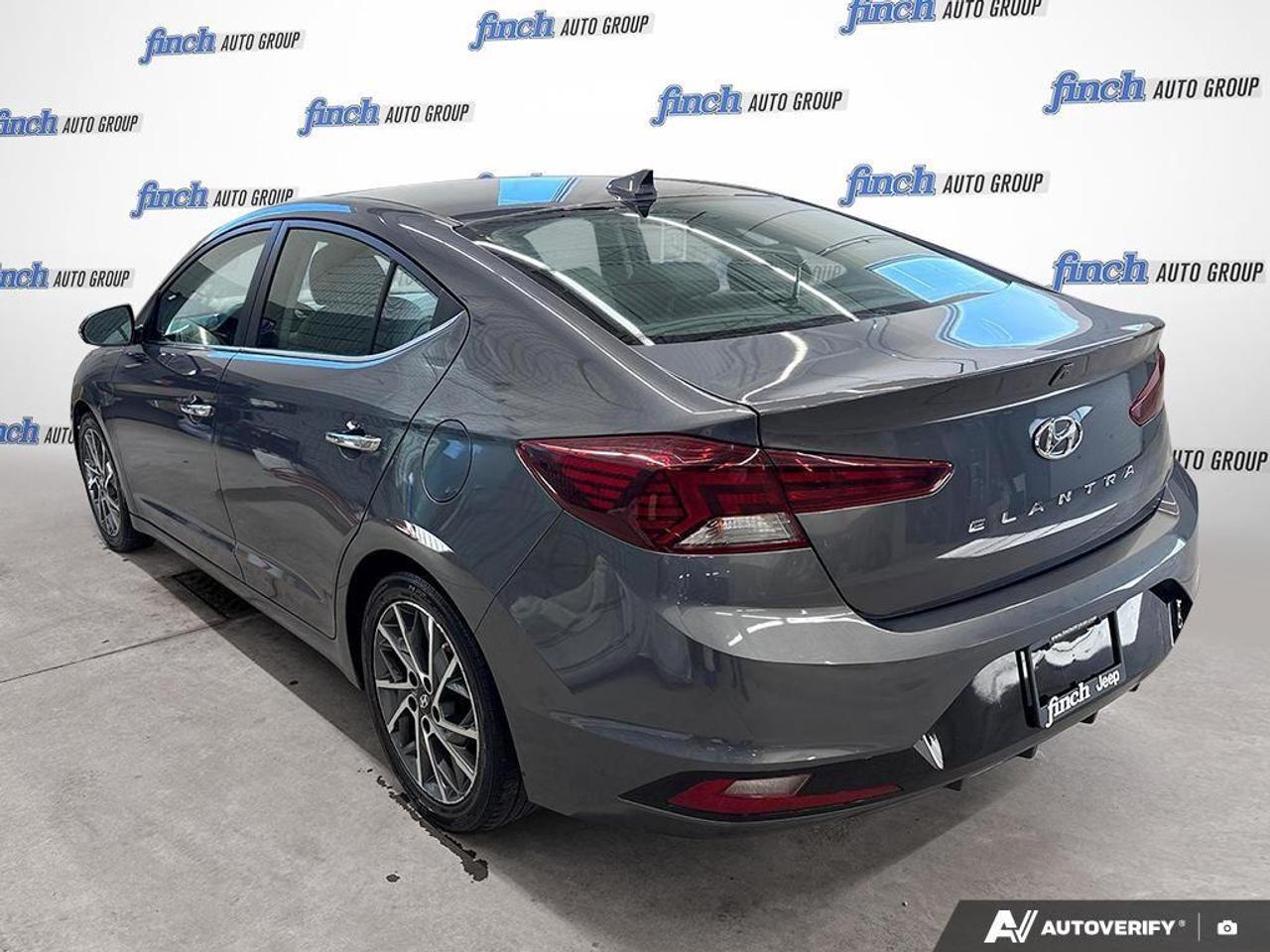 2019 Hyundai Elantra Luxury (A6) 4dr Sedan Photo3