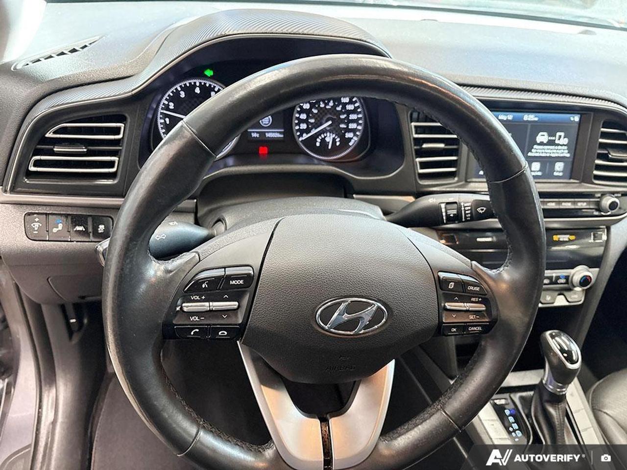 2019 Hyundai Elantra Luxury (A6) 4dr Sedan Photo