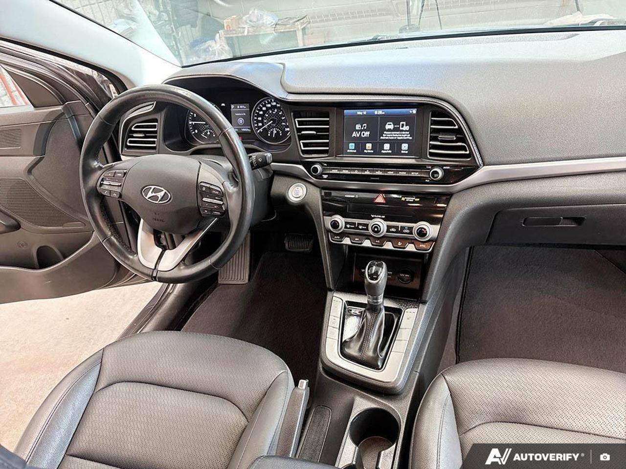 2019 Hyundai Elantra Luxury (A6) 4dr Sedan Photo