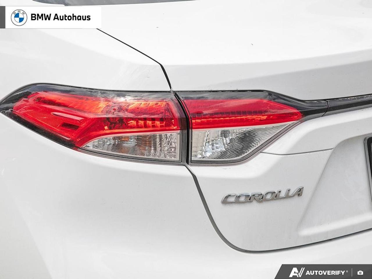 2021 Toyota Corolla LE CVT Photo