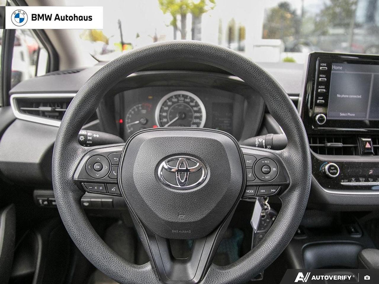 2021 Toyota Corolla LE CVT Photo