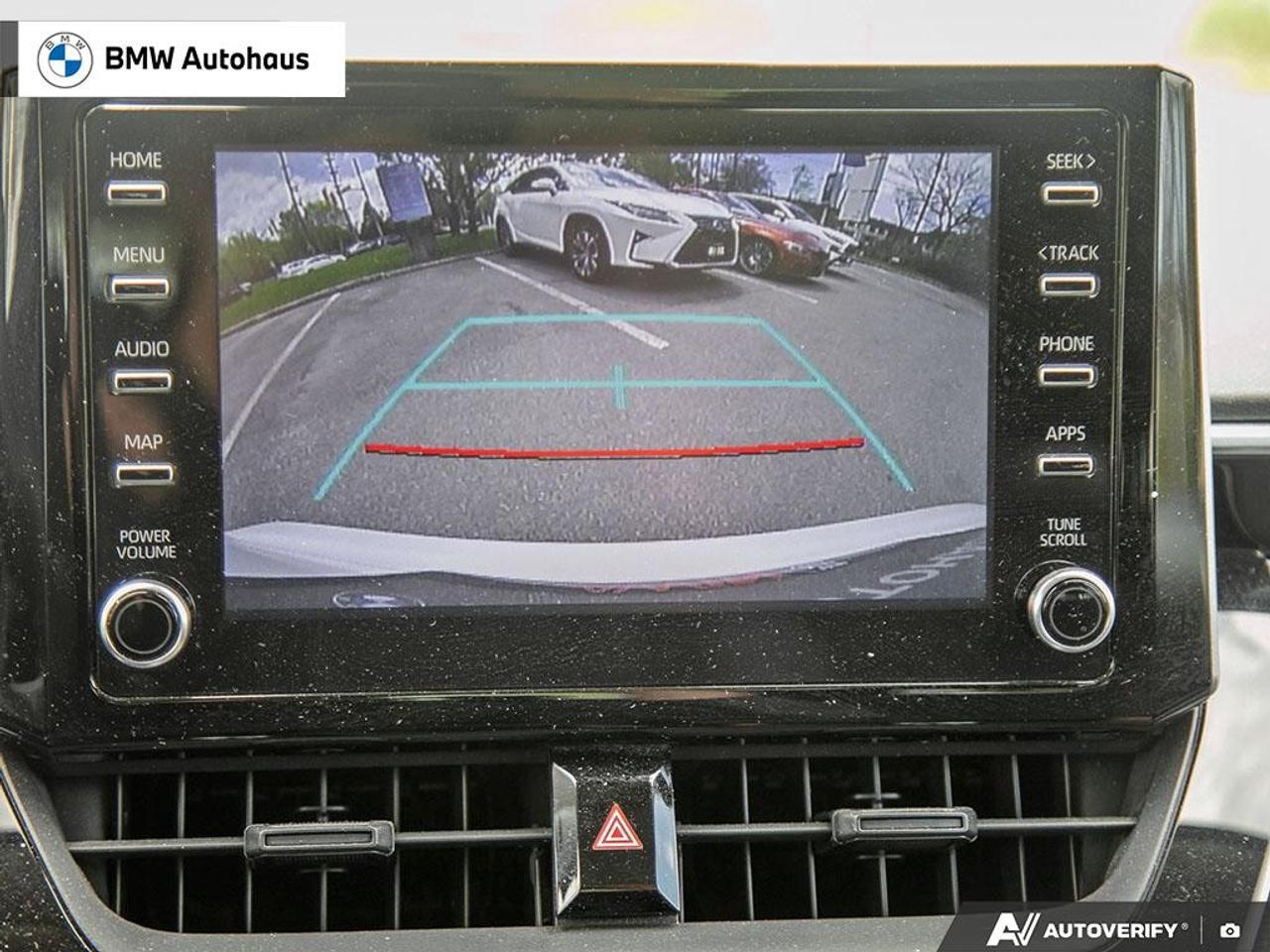 2021 Toyota Corolla LE CVT Photo