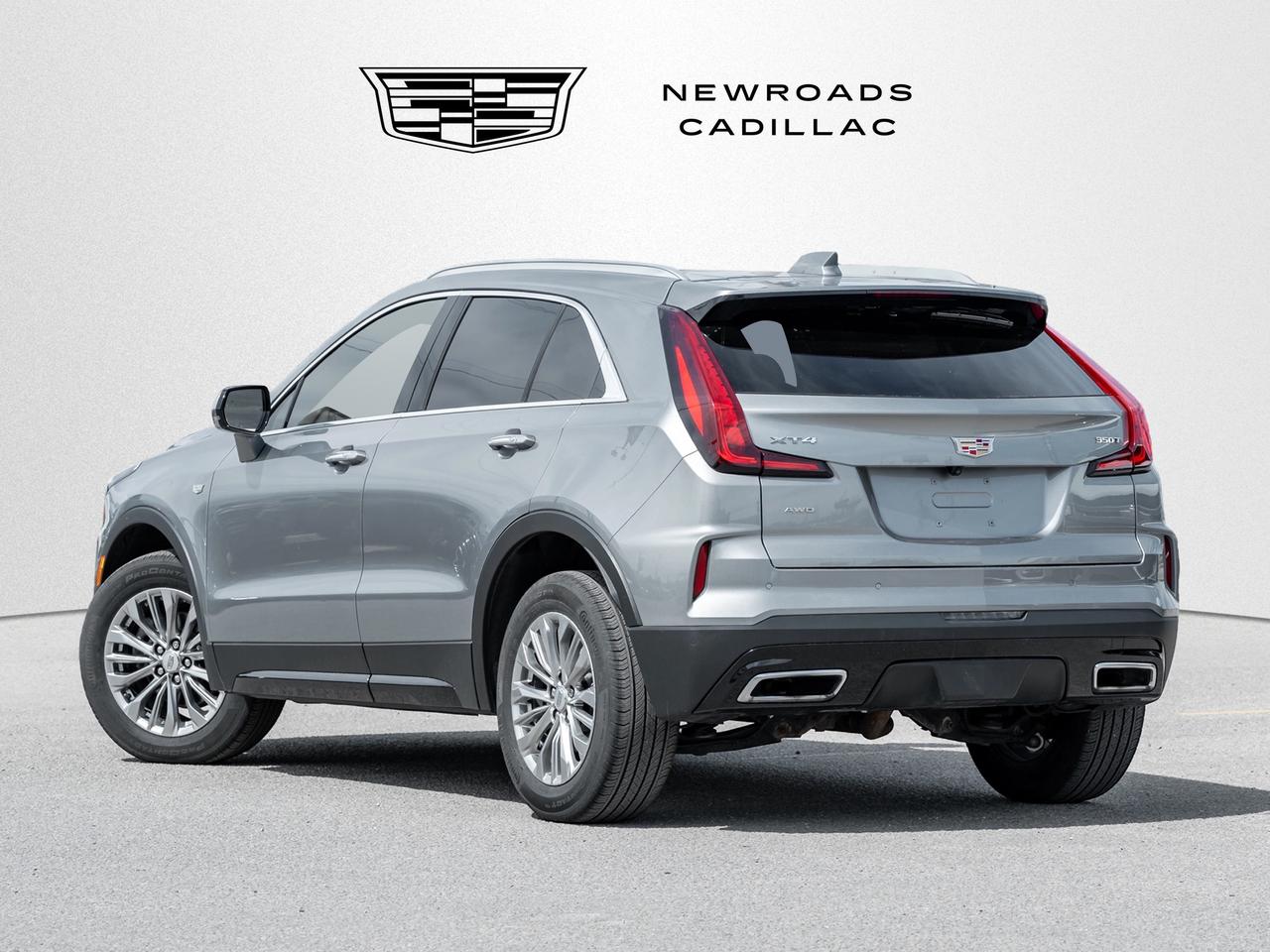2024 Cadillac XT4 Premium Luxury 4dr All-Wheel Drive Photo4