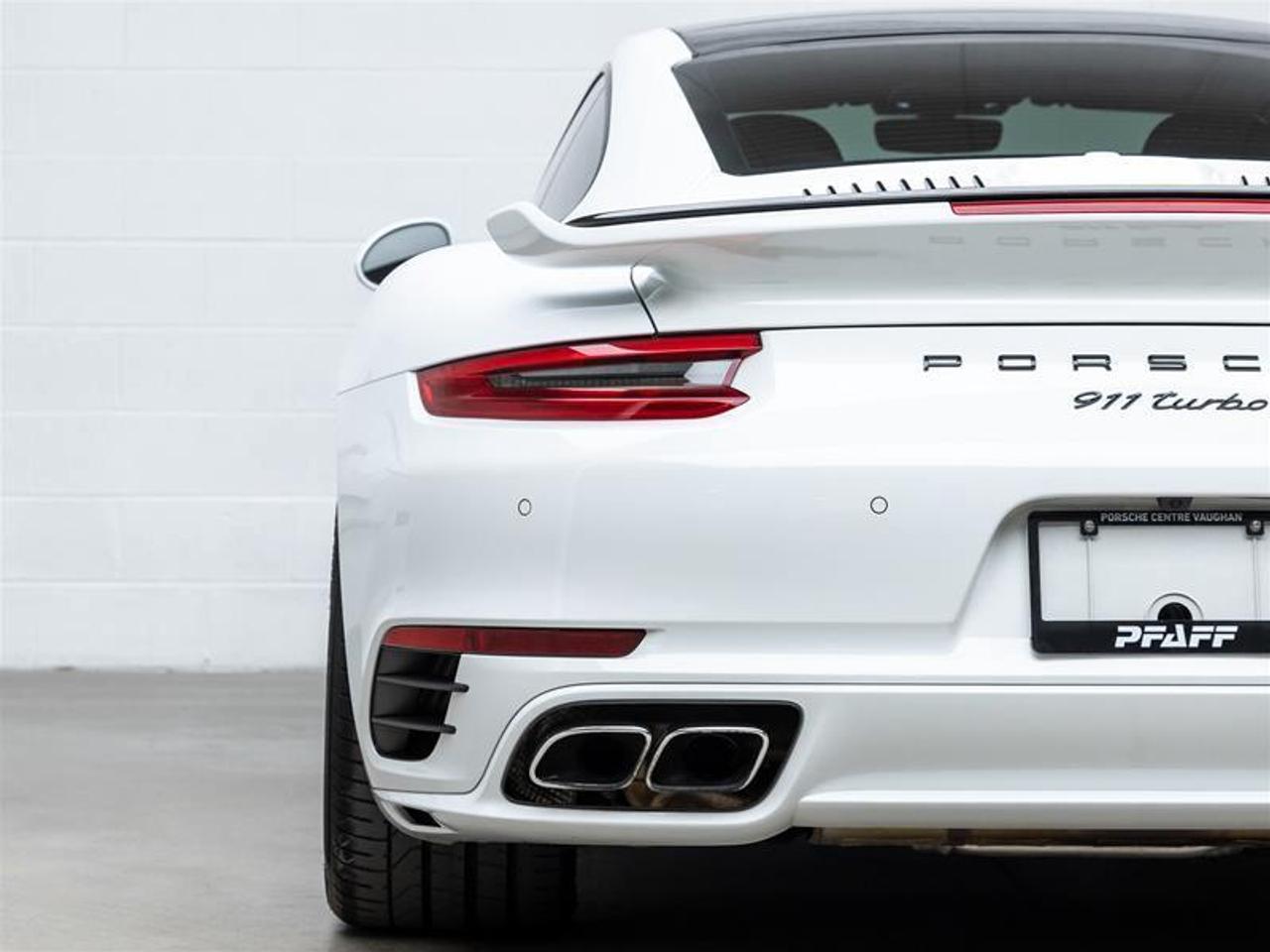 2017 Porsche 911  Photo