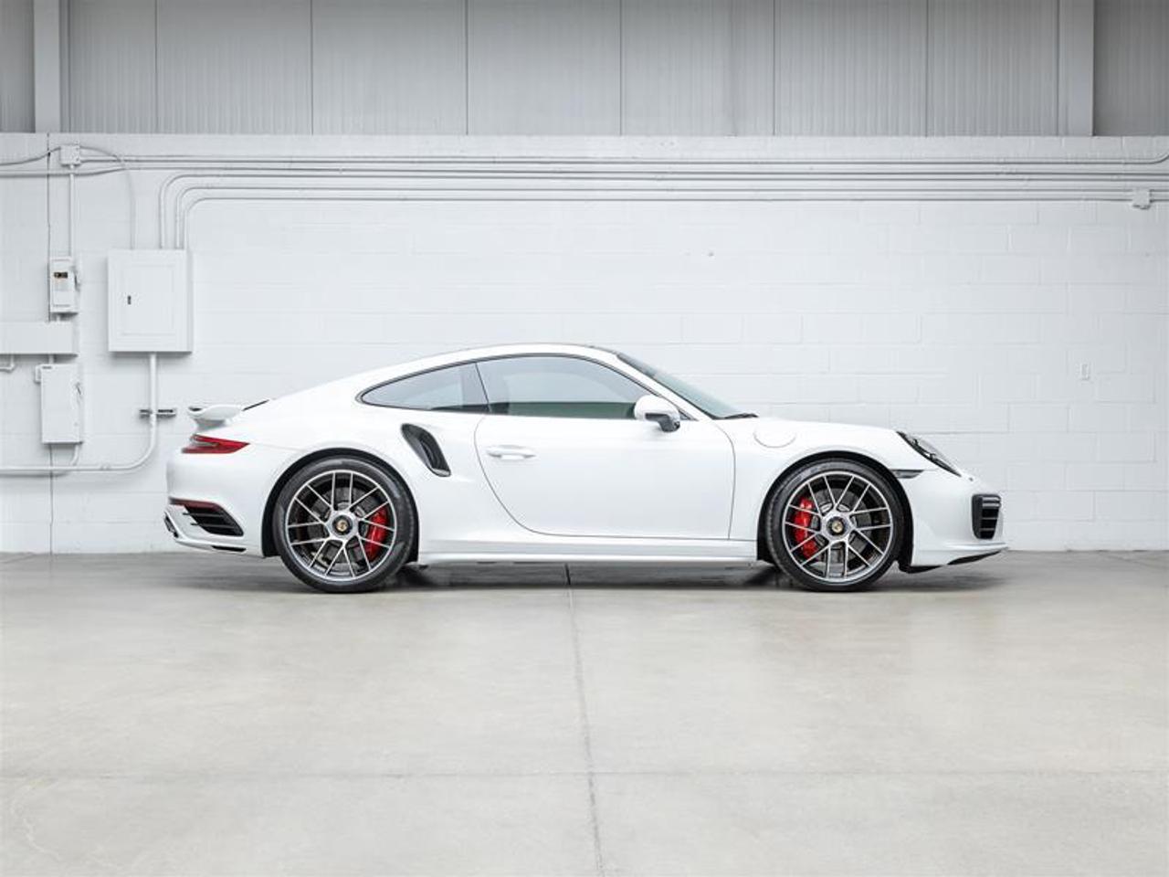 2017 Porsche 911  Photo